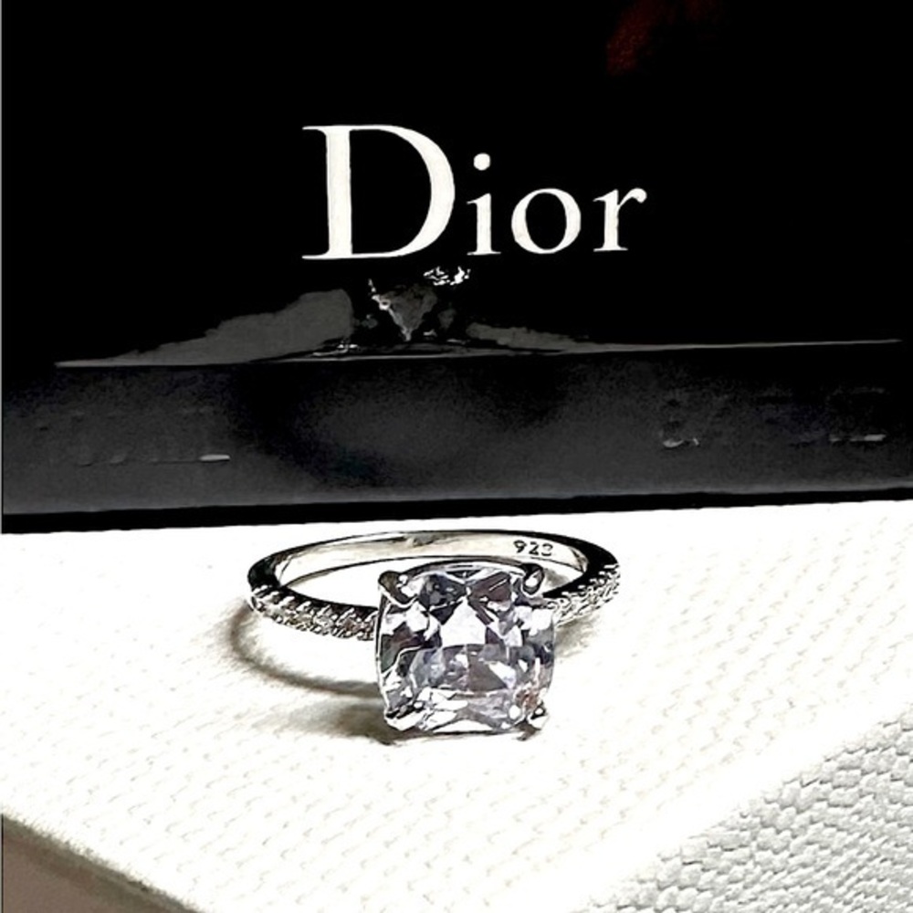 3.87 Ct. diamond ring cushion sz 9 gorgeous see video